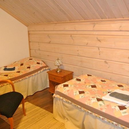 Guest House Haapaniemen Hirsikartano Iisalmi Zewnętrze zdjęcie