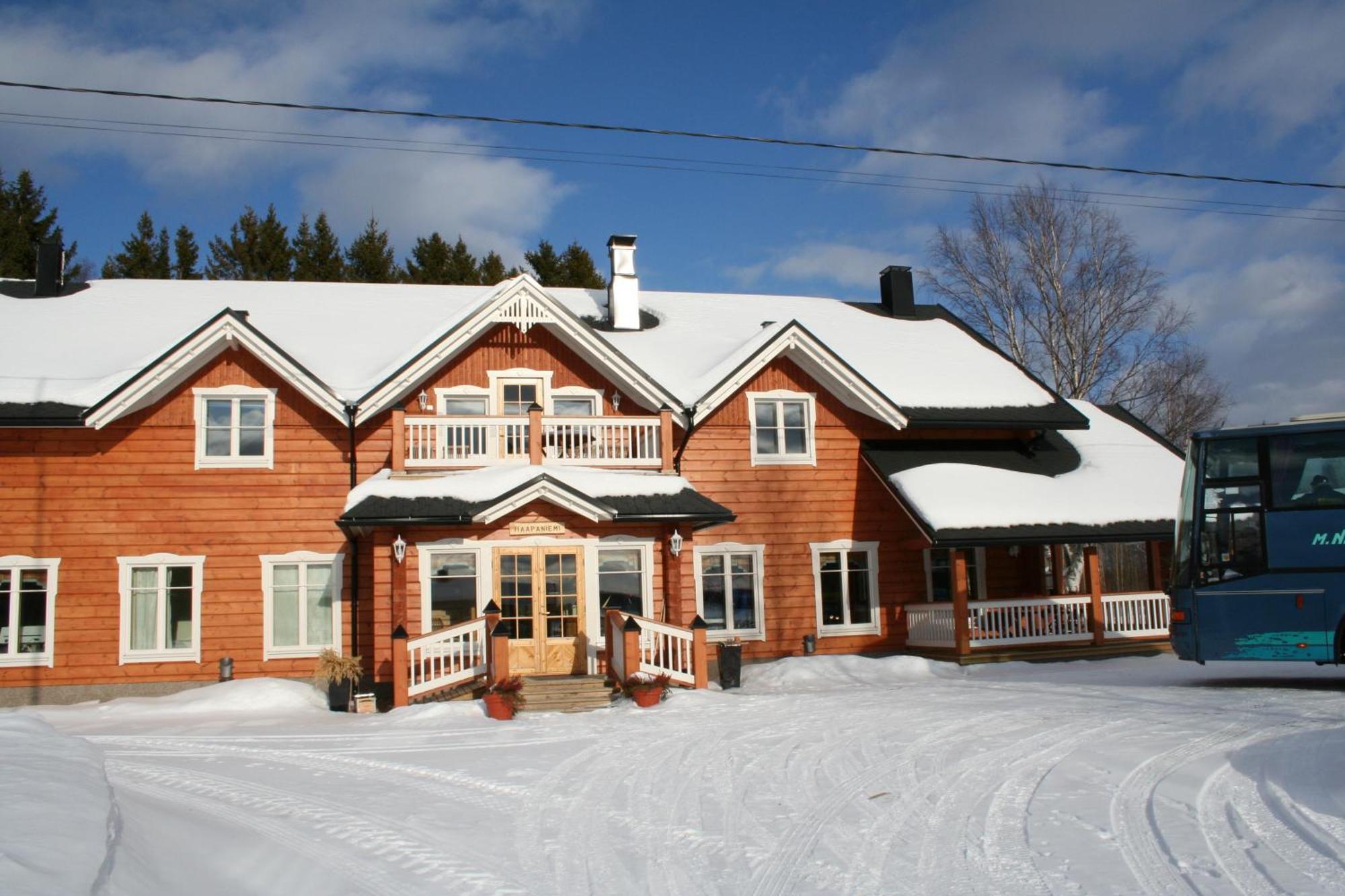 Guest House Haapaniemen Hirsikartano Iisalmi Zewnętrze zdjęcie
