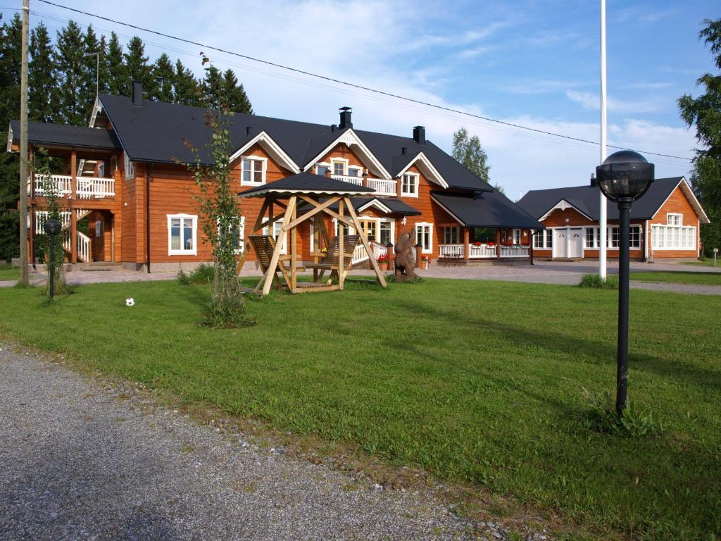 Guest House Haapaniemen Hirsikartano Iisalmi Zewnętrze zdjęcie