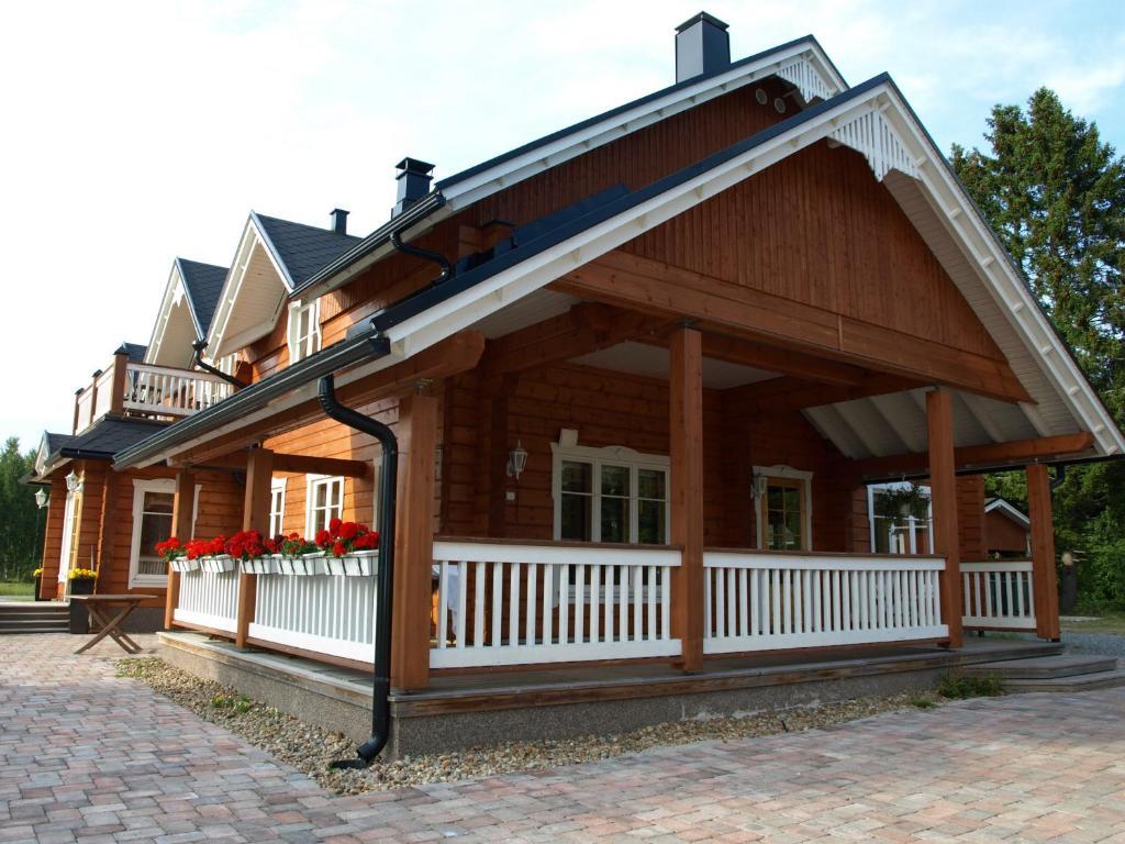 Guest House Haapaniemen Hirsikartano Iisalmi Zewnętrze zdjęcie